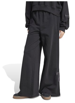 Adibreak Adicolor Sweatpants - pzsku/Z89E21C8C8AF644D13DF7Z/45/1748696211/002a6603-6ae5-4725-8197-defd45025b95