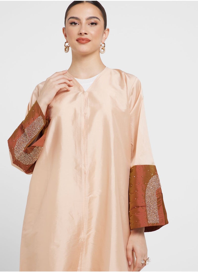 Khizana - Embellished Detail Abaya With Sheila - Image 1