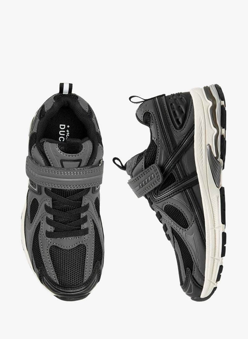 سيد دوتشيني سنيكرز بألواح وإغلاق بشريط لاصق - Image 3