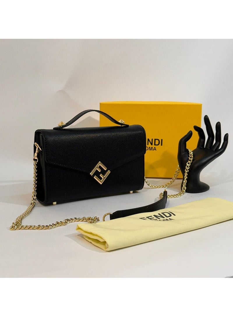 فينديدي شنطه نسائيه ماركه فيندي - Image 1