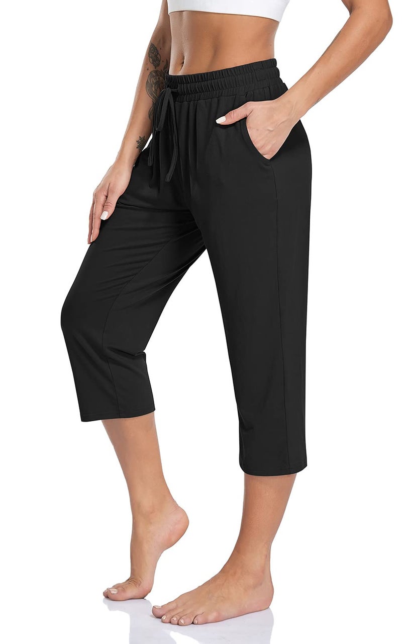 TARSE Womens Capris Pockets Summer Yoga Workout Sweatpants Loose Drawstring Beach Capri Pants Lounge Pajama Cropped Pants (Black,L, Soft ) - Image 1