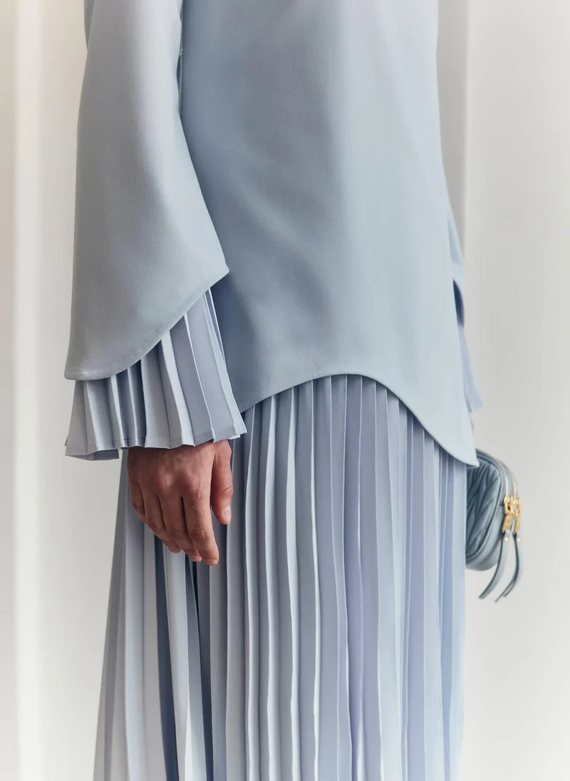 Lichi Maxi dress with pleated details