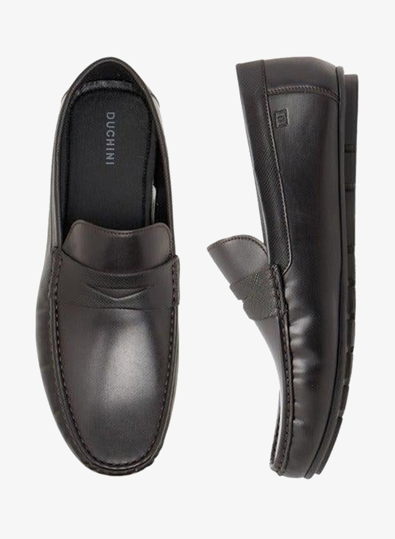 DUCHINI Men's Solid Slip-On Moccasins with Cut-Out Detail - Image 3