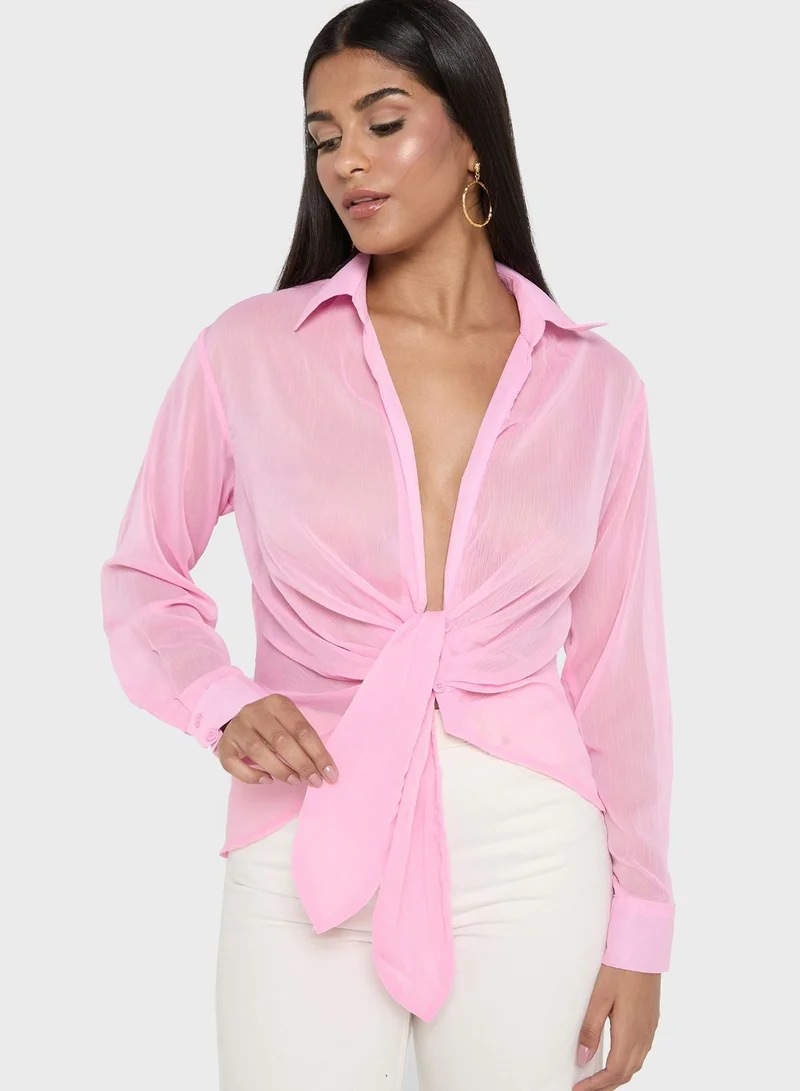 ايلا بلوزة بأربطة