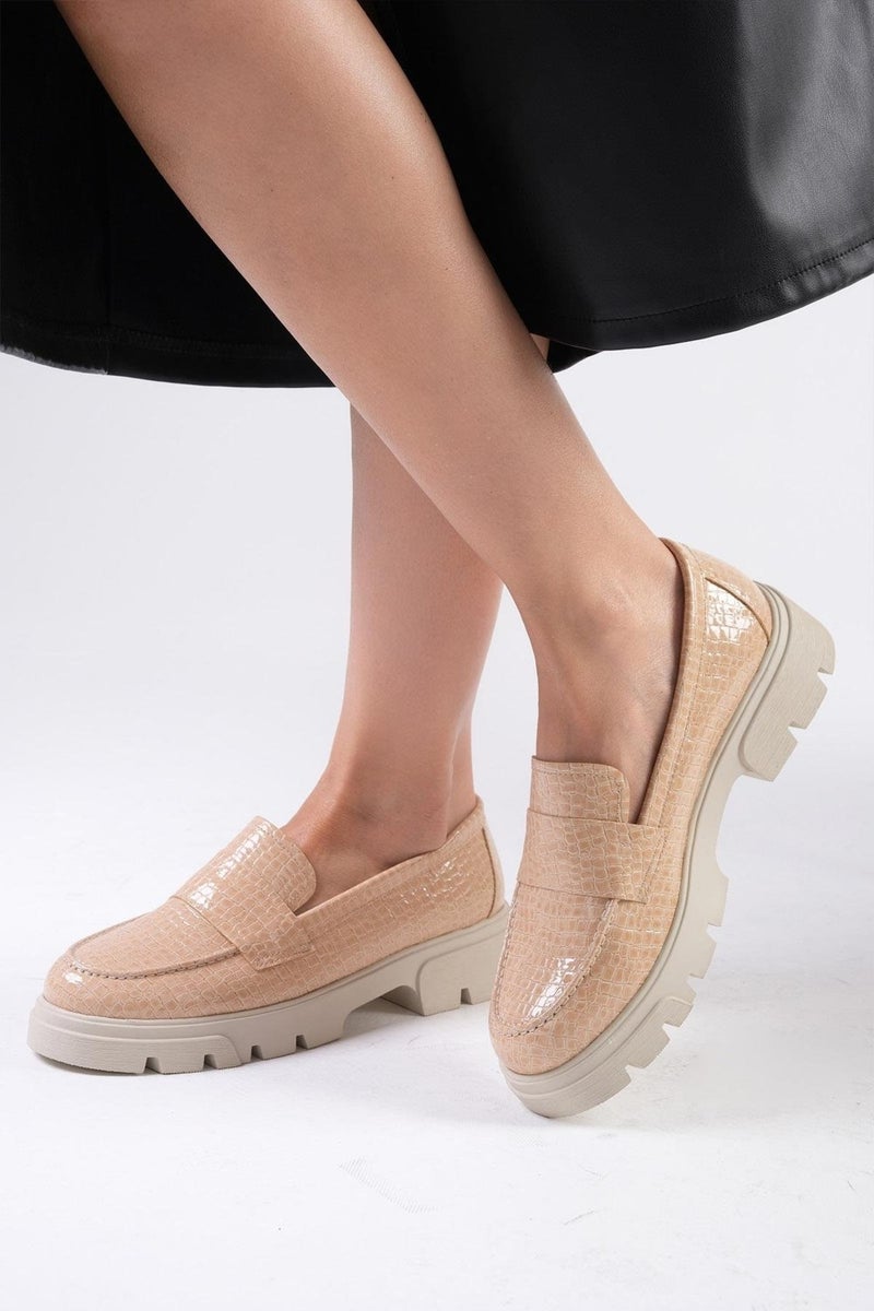 Mio Gusto Andrea Nude Thick Soled Women's Loafer Shoes  - Image 3