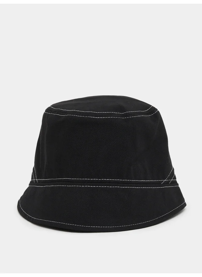 Styli Styli Contrast Stitch Bucket Hat