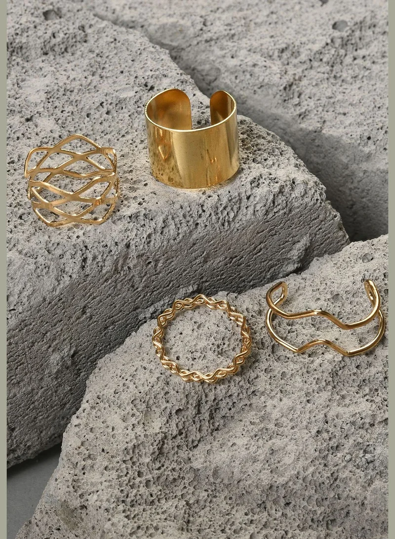 SOHI Gold Plated Designer Ring