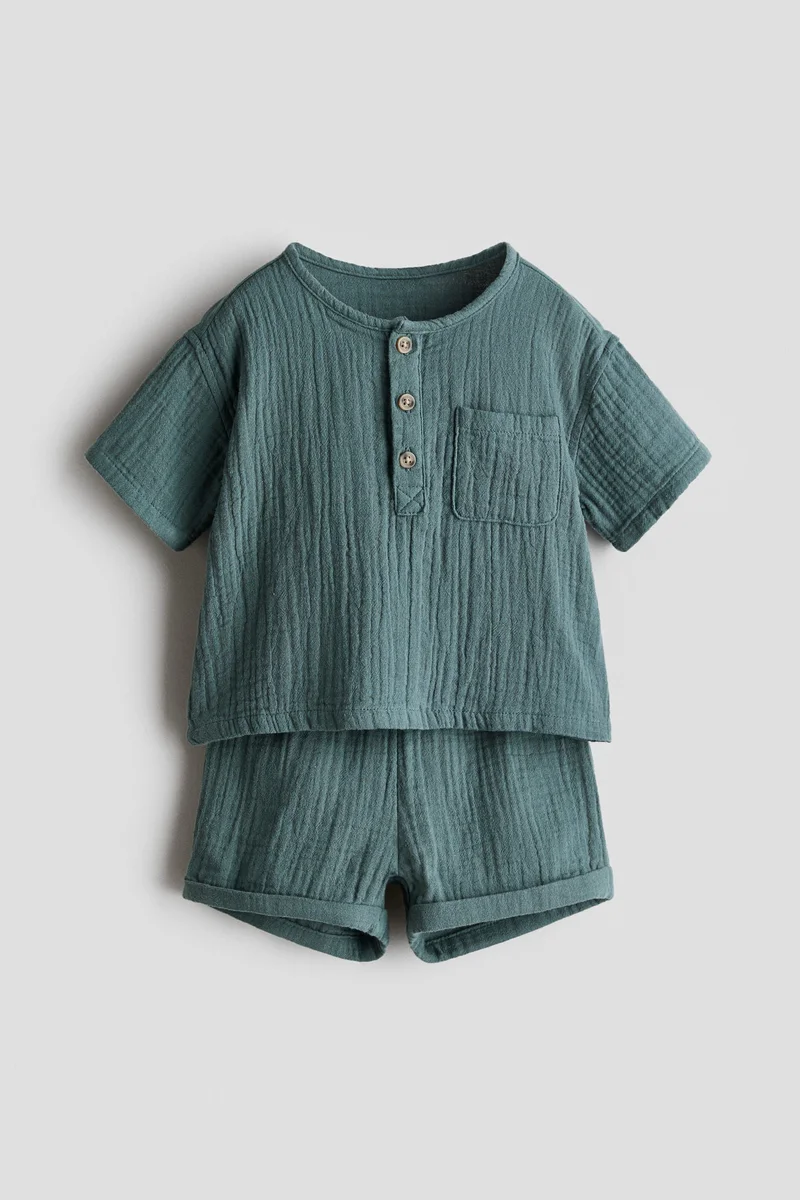 H&M 2-piece top and shorts set