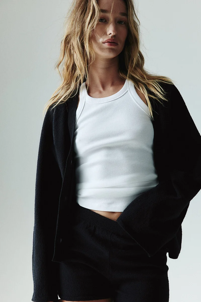 H&M Bouclé-knit shorts