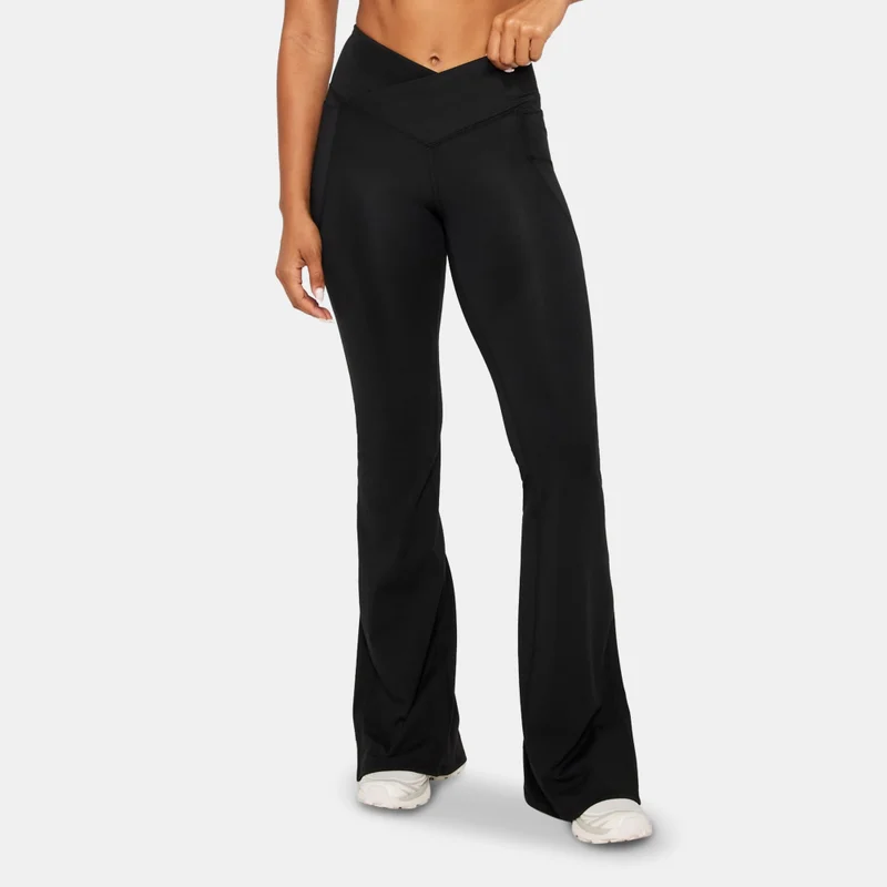 Fabletics ليقنز كروس أوفر واسع من الأسفل Oasis PureLuxe للنساء