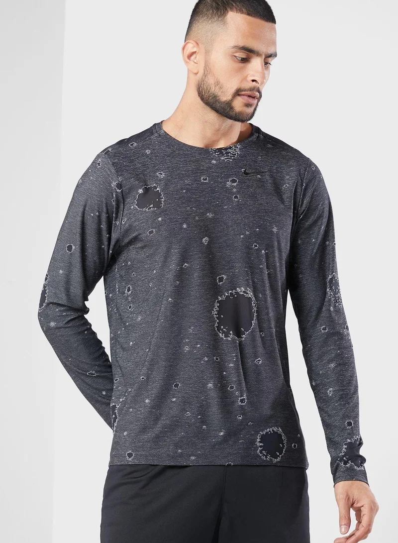 Nike Men's Dri-FIT Tie-Dye Long Sleeve T-Shirt