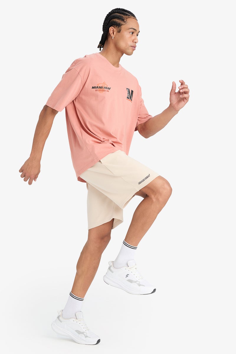 DeFacto Beige Man DeFactoFit NBA Miami Heat Standard Fit Waffle Shorts Casual - Image 2