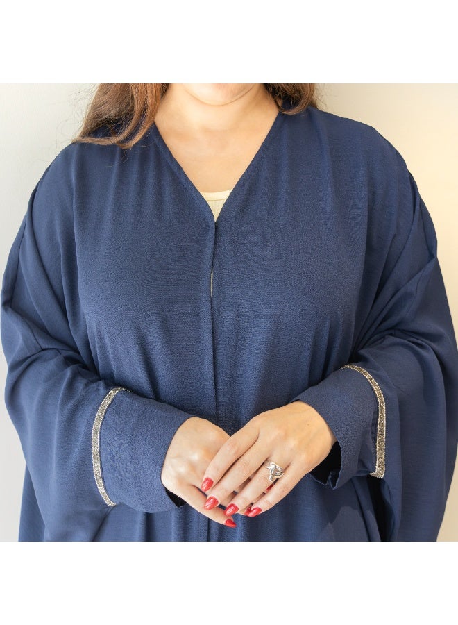 LINELLE عباءة لينيل الفاخرة بتفاصيل حجر أزرق على شكل فراشة للنساء - مقدمة أنيقة مزودة بأزرار، وأكمام واسعة متدفقة، ملابس يومية ومناسبات محتشمة - Image 2