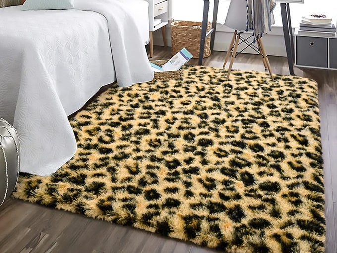 PREMIUM LEOPARD FLUFFY RUGS LEOPARD PRINT RUG FOR LIVING ROOM BEDROOMSOFT CHEETAH PRINT RUG FOR KIDS CHILDREN ROOM FAUX ANIMAL PRINTED CARPET FOR WESTERN DECOR3X5 FEET BLACK AND KHAKI