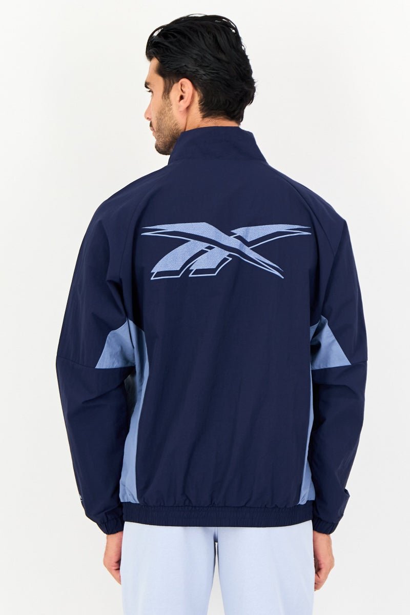 Reebok جاكيت تدريب رياضي للرجال بأكمام طويلة، لون كحلي - Image 4