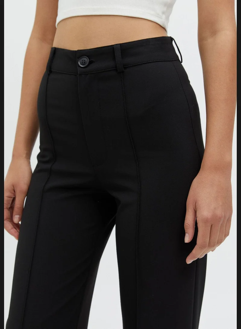 PULL&BEAR Regular fit trousers with darts