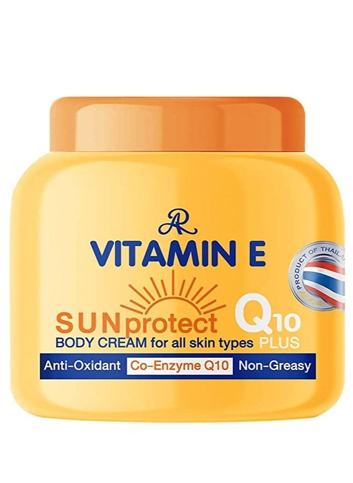 AR Vitamin E skin whitening and moisturizing cream and Q10 plus sun protection 