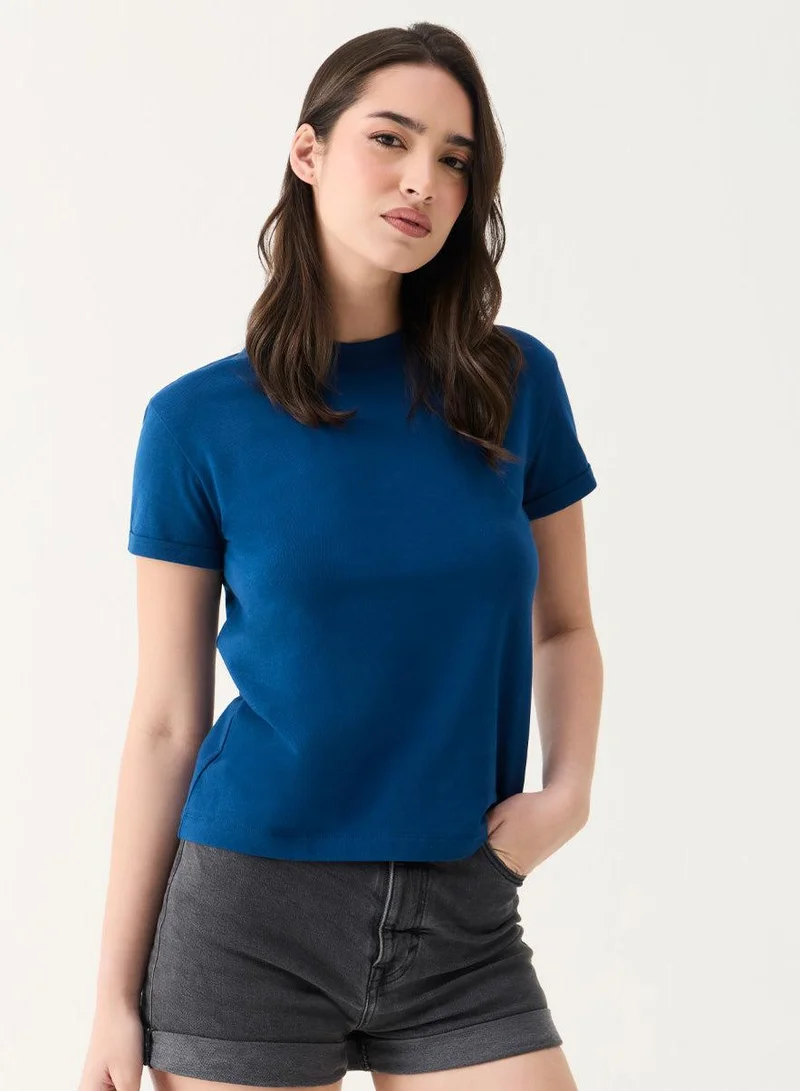 Zigzag Teal Blue Basic Crew Neck T-shirt