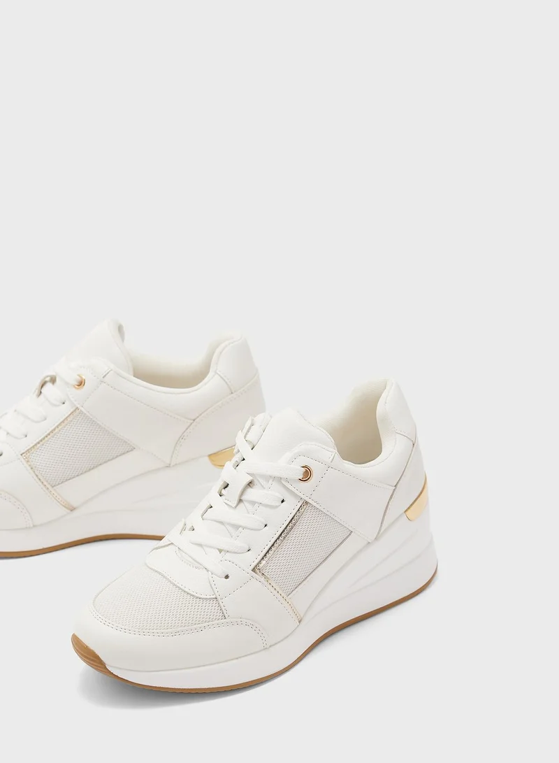 NEW LOOK Meringue Low Top Sneakers