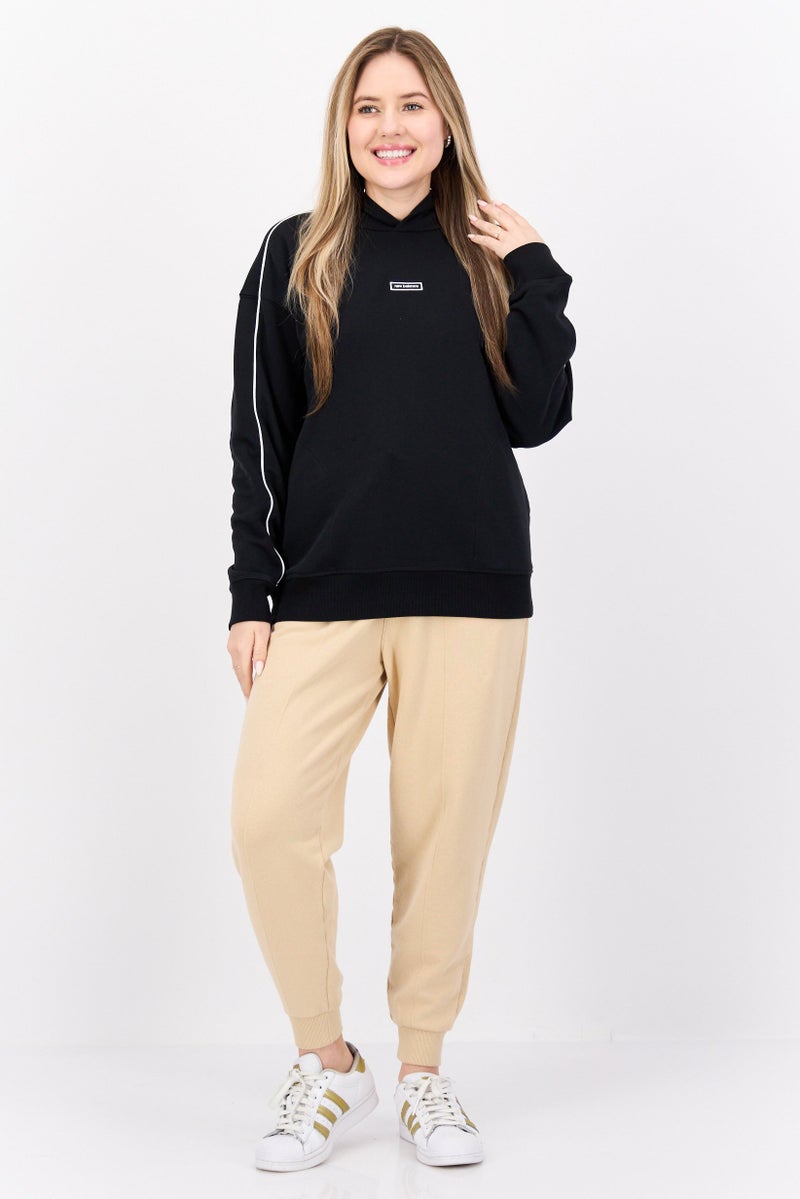 New Balance Women Sportswear Fit Long Sleeve Outdoor Hoodies, Black  - Image 4