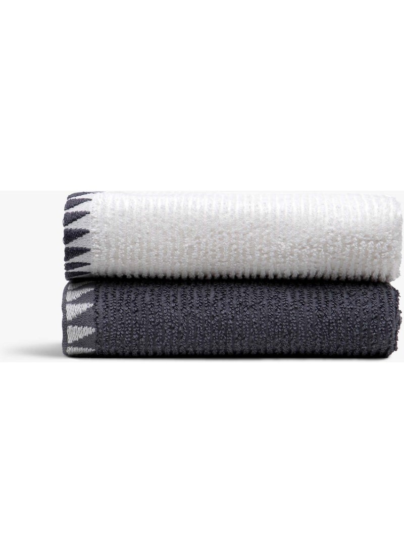 Vera 2-Pack Kitchen Towel Cream-Navy Blue - pzsku/Z8A036D04B37239FC0BF9Z/45/_/1740631314/b58d08ab-3eb7-494b-bf8f-0a7c993eda0d