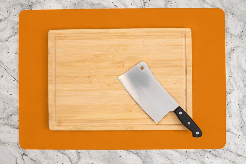 GASARÉ, Set of 2, Extra Large, Thick, Silicone Mats for Kitchen Counter, Heat Resistant Mats, Countertop Protector, Non-Slip, Easy to Clean, 25 x 17 Inches x 1.4mm, Orange - Image 5