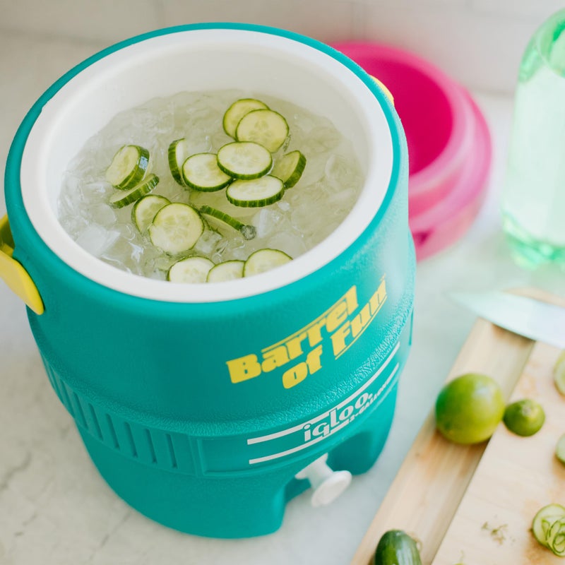 Igloo 2-Gallon Retro Party Water Jug Cooler, Lilac Breeze - Image 4