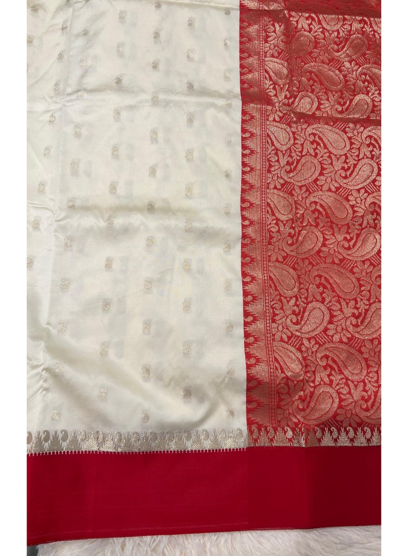 Women Semi Silk Traditional Bengali Lal Par Kanjivaram Saree with Blouse Piece Off White and Red - Image 5
