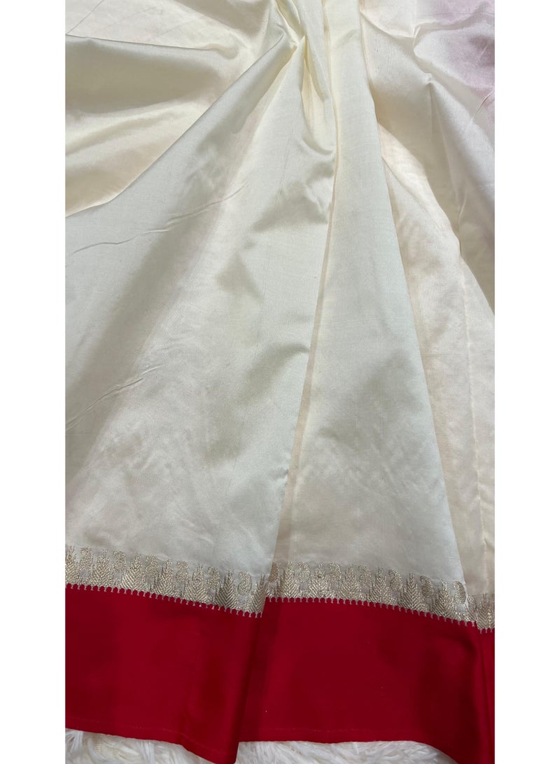 Women Semi Silk Traditional Bengali Lal Par Kanjivaram Saree with Blouse Piece Off White and Red - Image 4