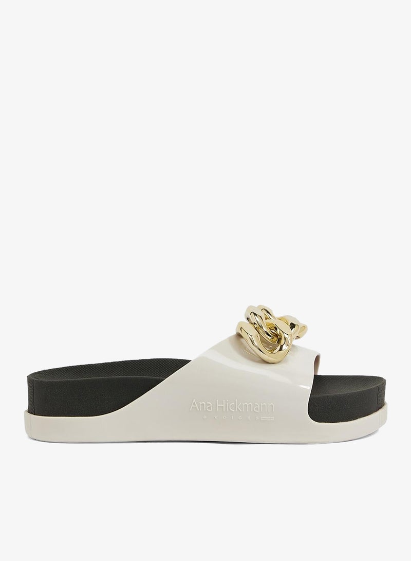 Voices Slide Soul Corrente 2K Women'S Anti Slip Sole  With Gold Chain Design Sandals - White/Black - Image 1