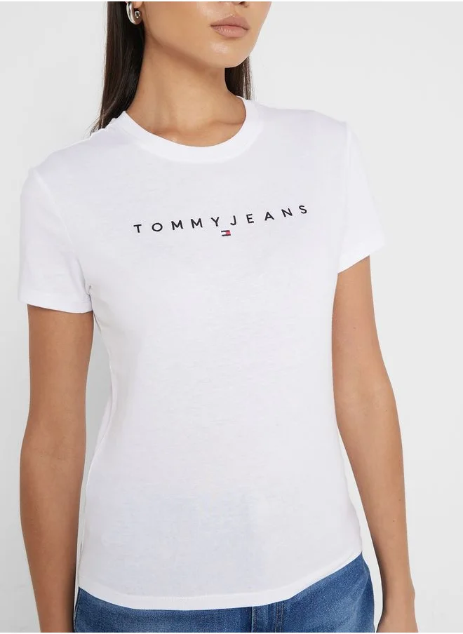 TOMMY JEANS Crew Neck Logo Printed T-Shirt