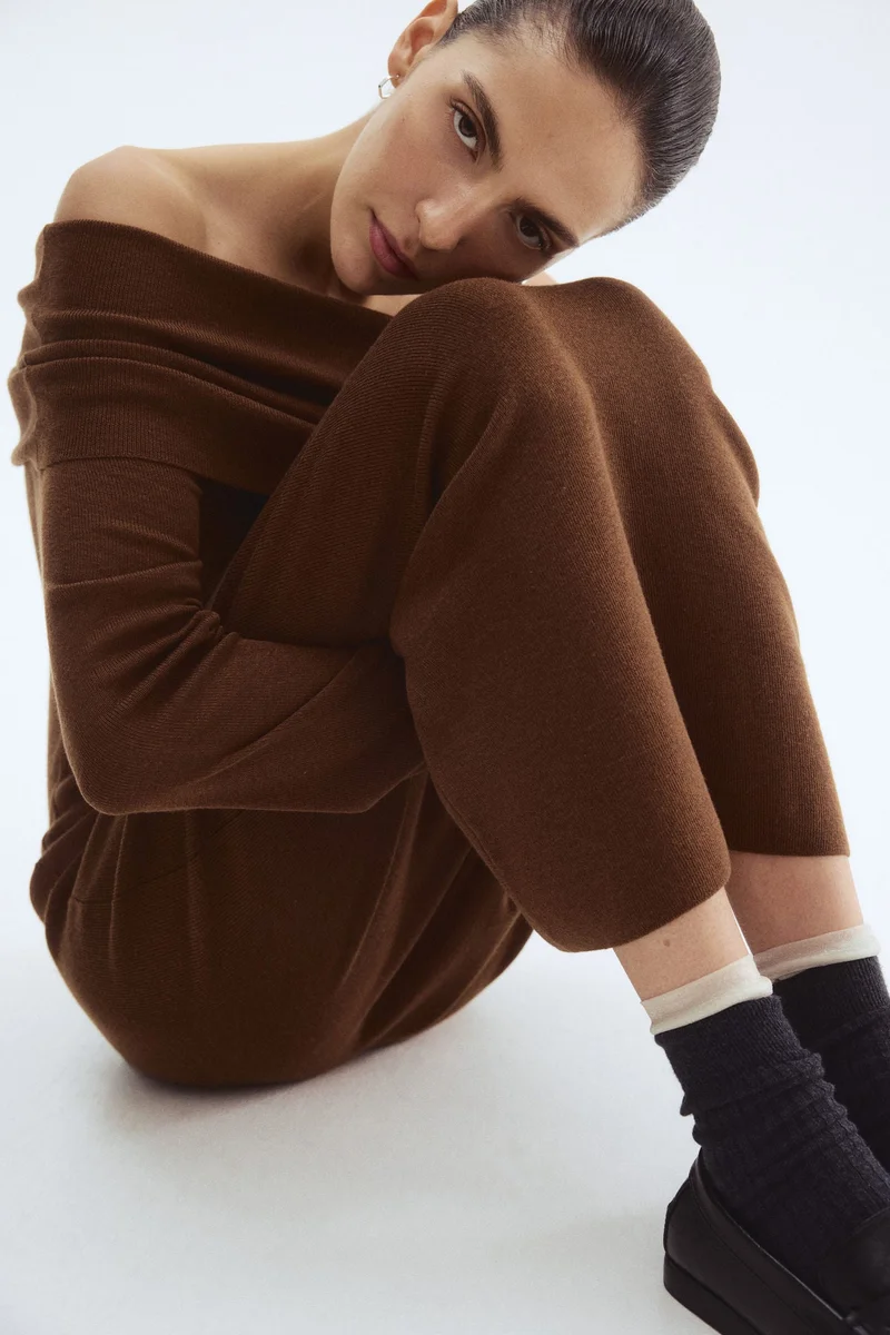 H&M Off-the-shoulder dress