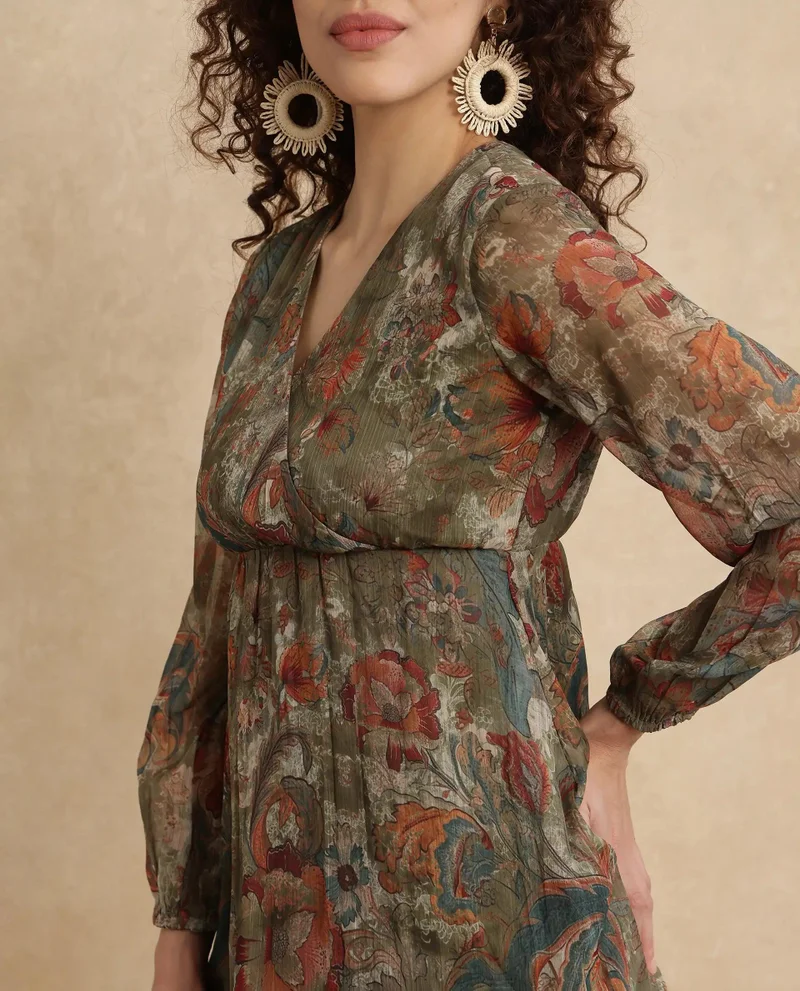ريريزم Women's Floral Print V-Neck Mini Dress