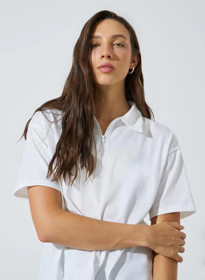 ستايلي White Relaxed Quarter-Zip Polo T-Shirt
