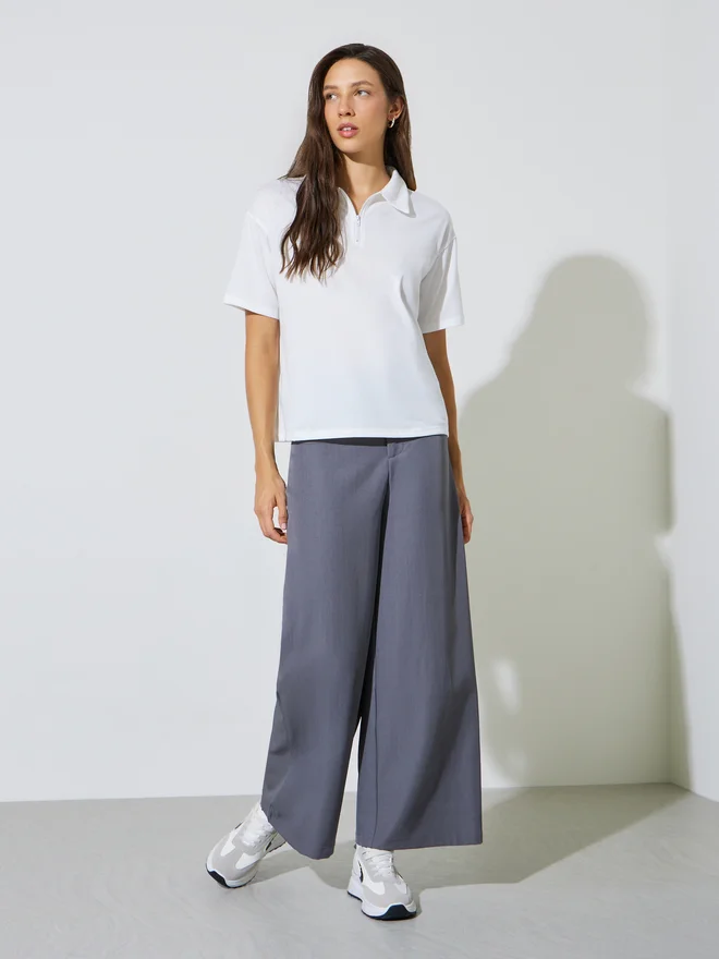 Styli Styli White Relaxed Quarter-Zip Polo T-Shirt