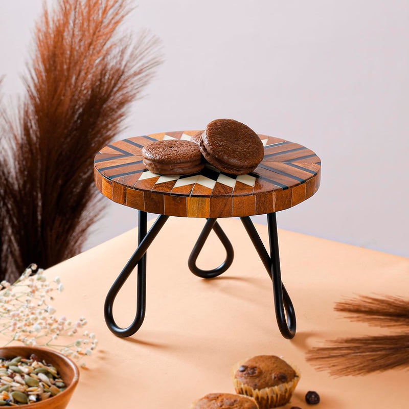 Casa Decor حامل كعكة CASA Decor القبلي من الخشب والمعدن - عبوة 1 (بني، قطر-8 بوصة) - Image 1