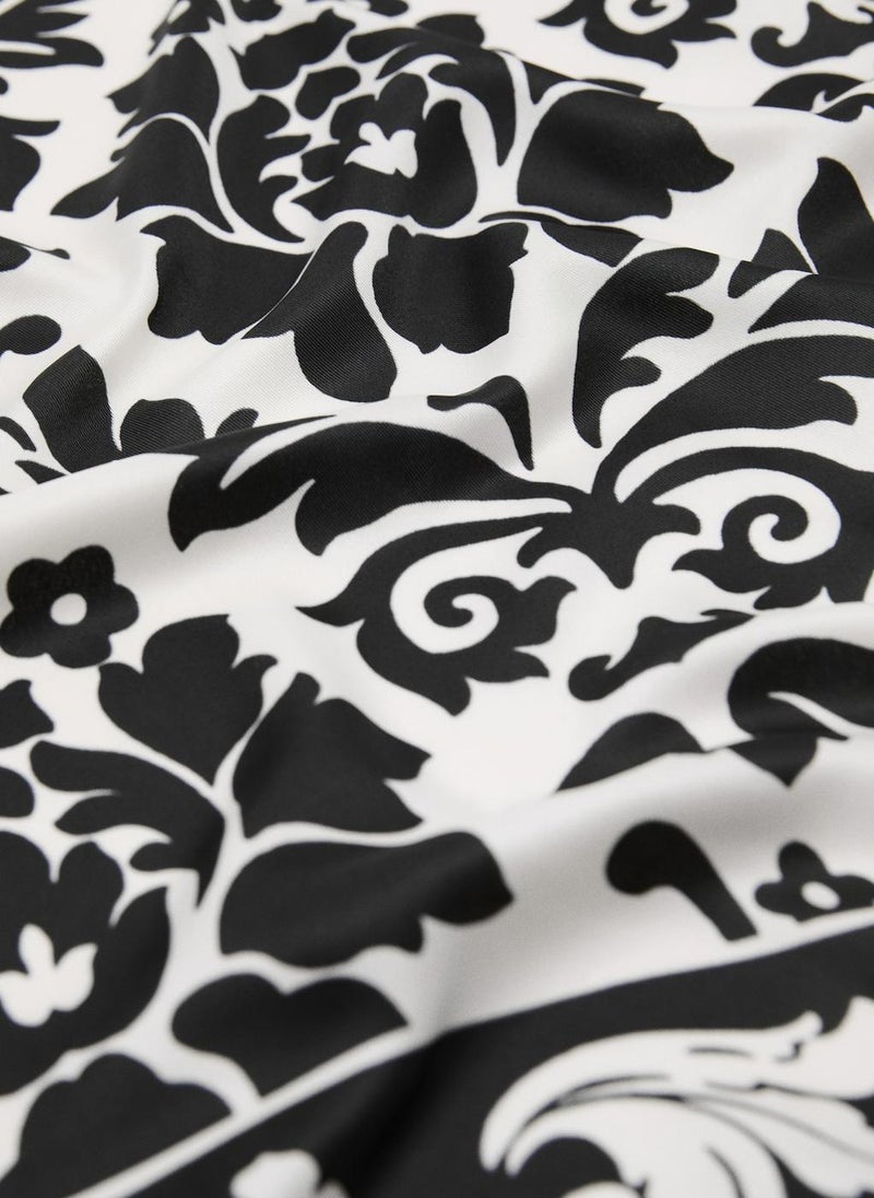 MANGO Printed Lightweight Scarf  - Image 3