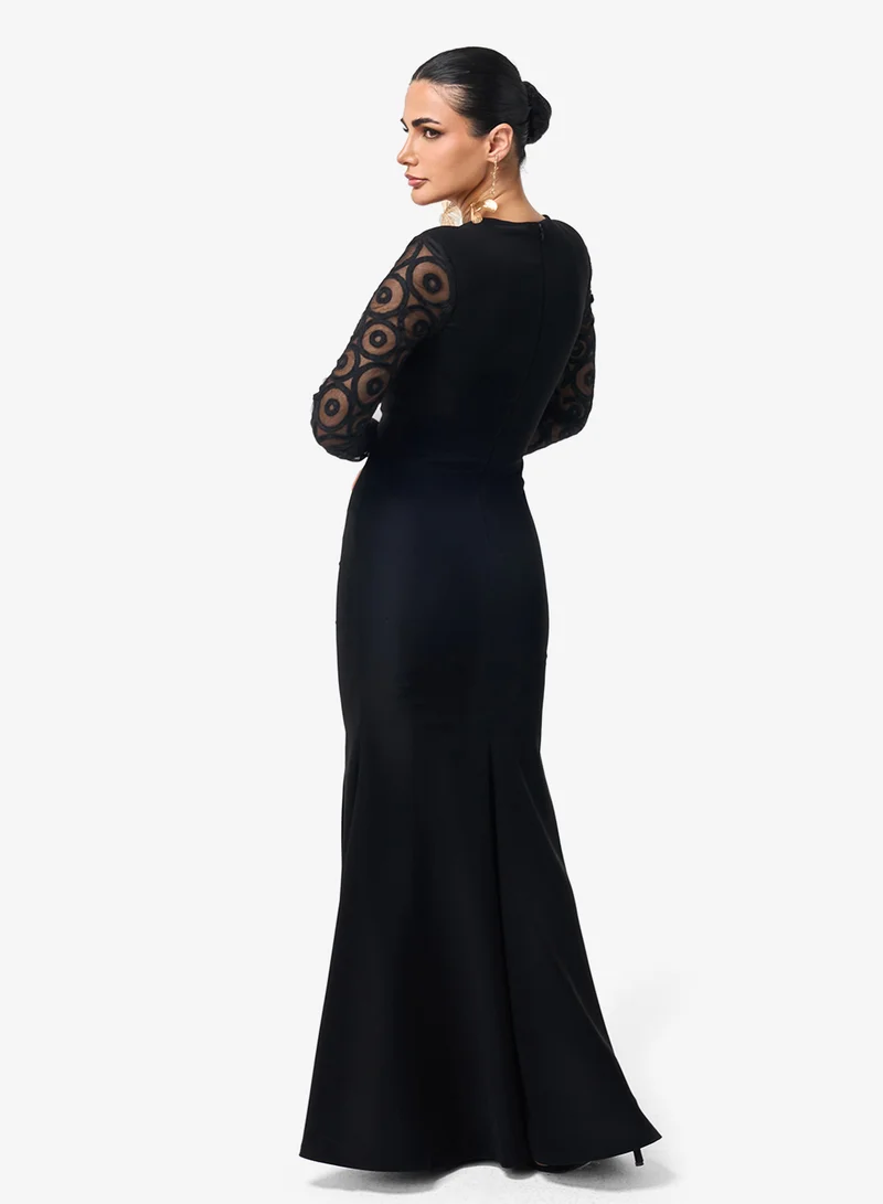 ثريدز باي اجوني فستان ماكسي ضيق بأكمام طويلة