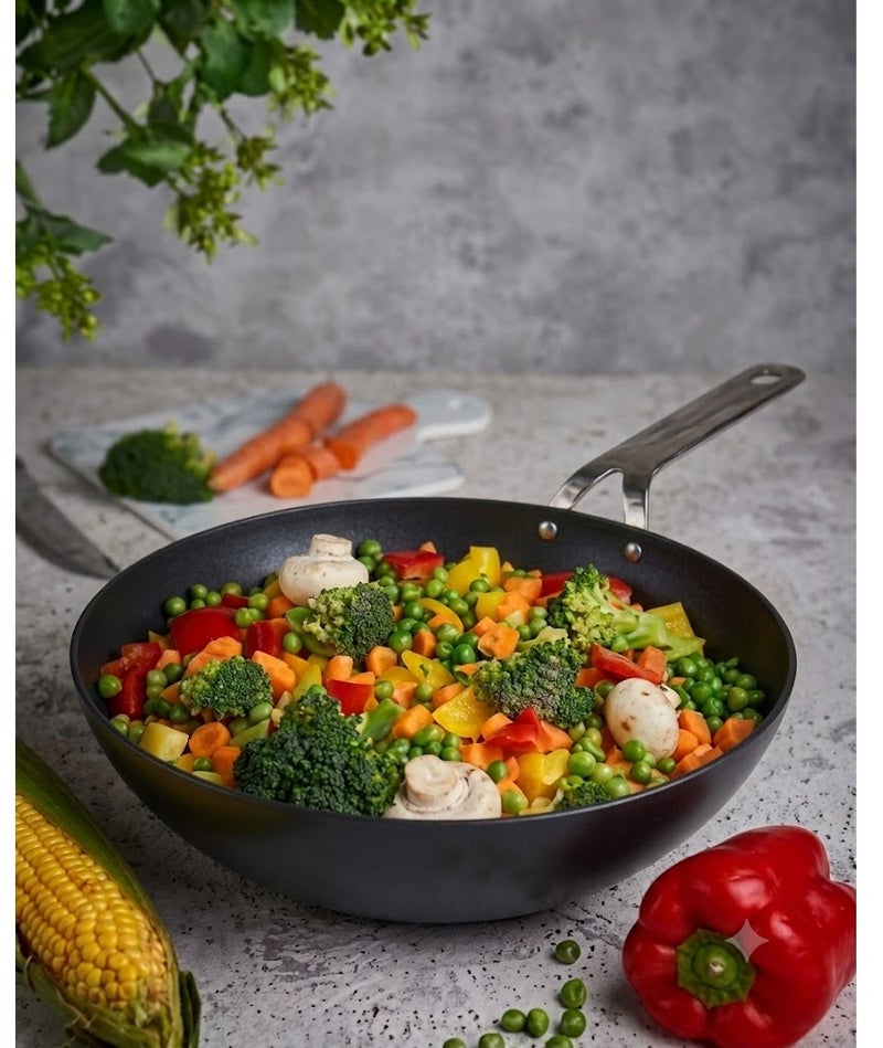 SAS Cook Shock teflon Wok  30CM From Carbon Steel Covered With Teflon Coating - The Hand Is Made Of Stainless Steel Heat Insulating - Image 1