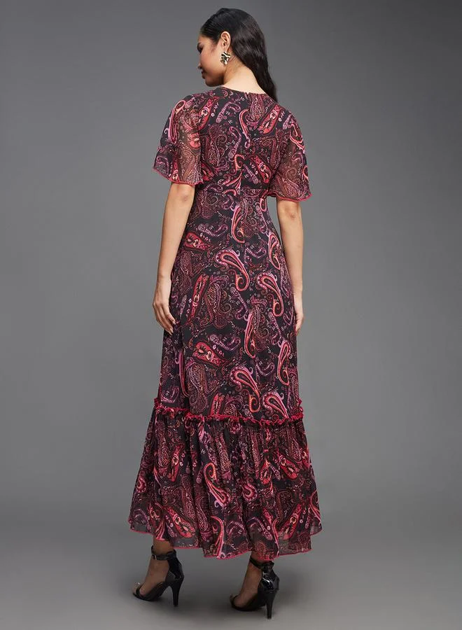 Styli Paisley Print Maxi Dress