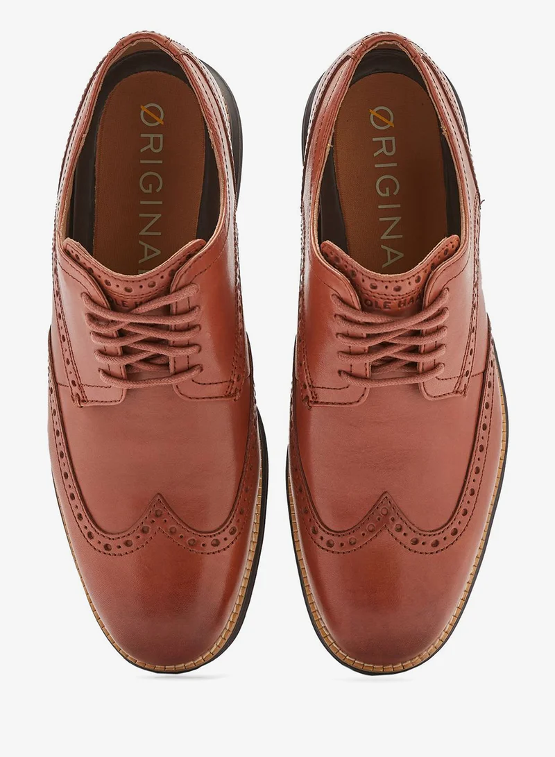 COLE HAAN Original Grand Wingtip Oxford
