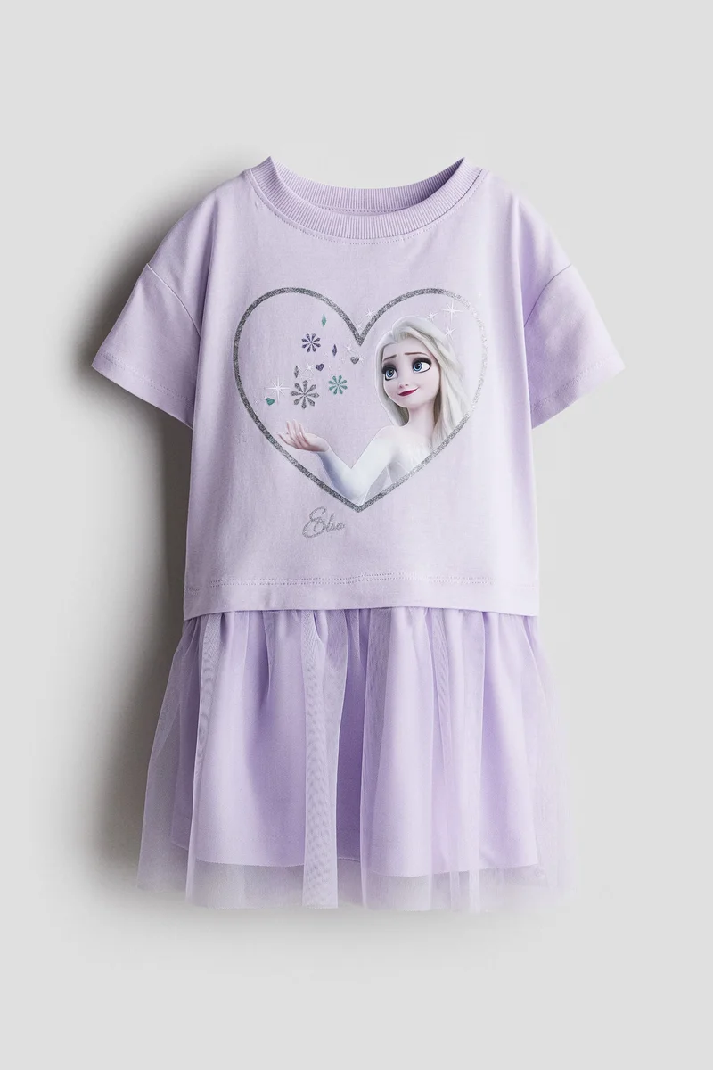 اتش اند ام فستان من التول مزيّن بطبعة