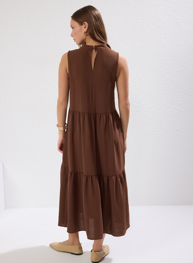 trendyol Brown Shift/Straight Cut Stand Collar Midi Woven Dress  - Image 4