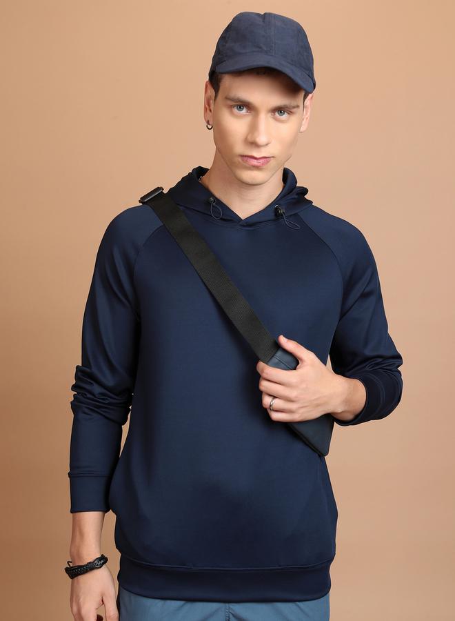 HIGHLANDER Solid Raglan Sleeves Hoodie by Styli - Image 1