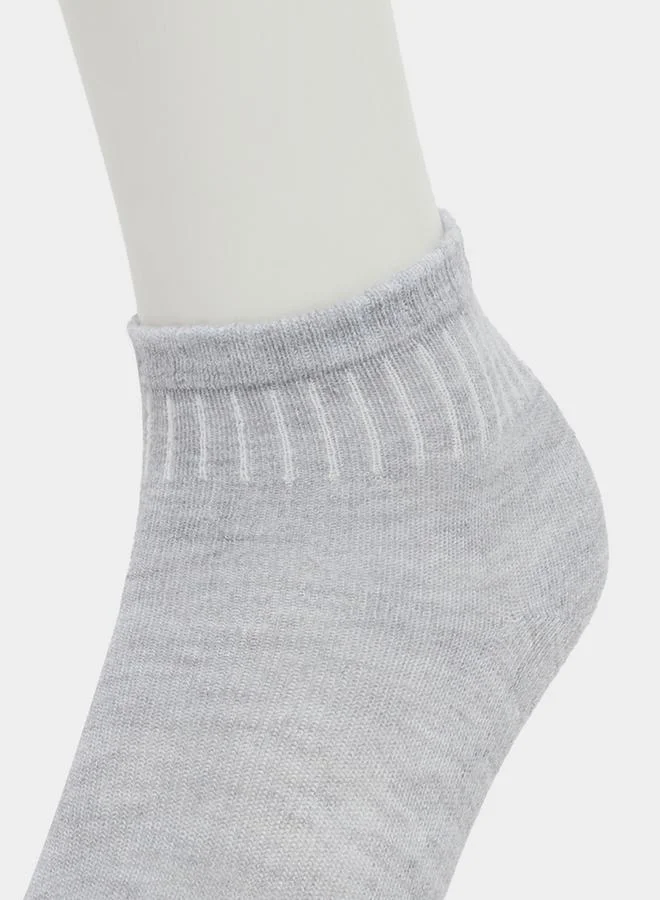 Styli Styli Set of 5 - Solid Ankle Socks