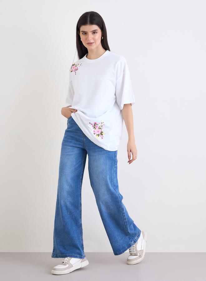 Styli White Embroidered Panel Oversized T-Shirt - Image 2