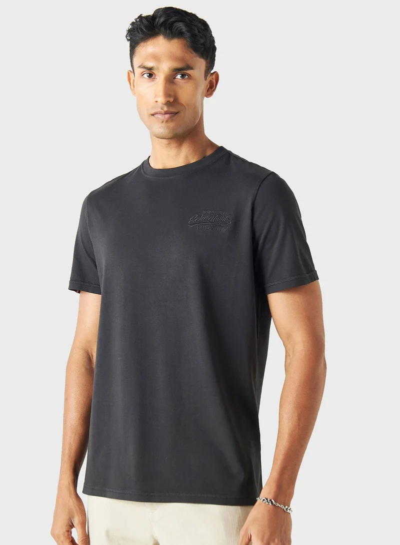 إيكو يو إن إل تي دي. Graphic Print Crew Neck T-Shirt
