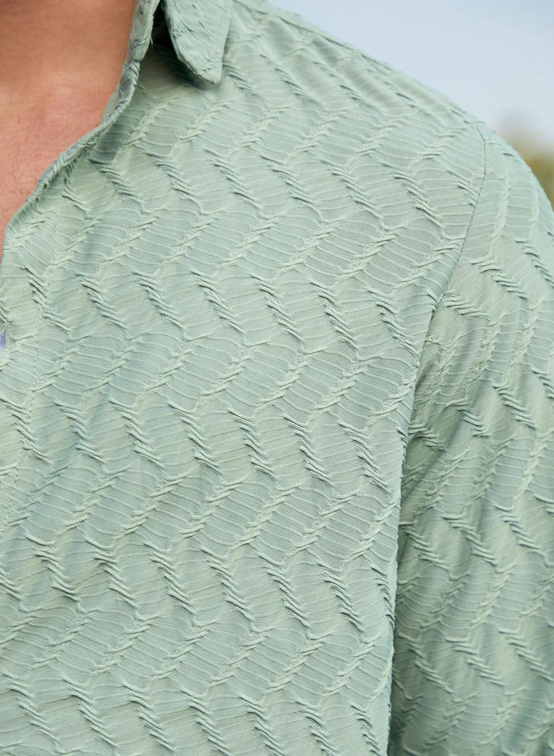 Campus Sutra Men's Mint Green Herringbone-Tactile Shirt