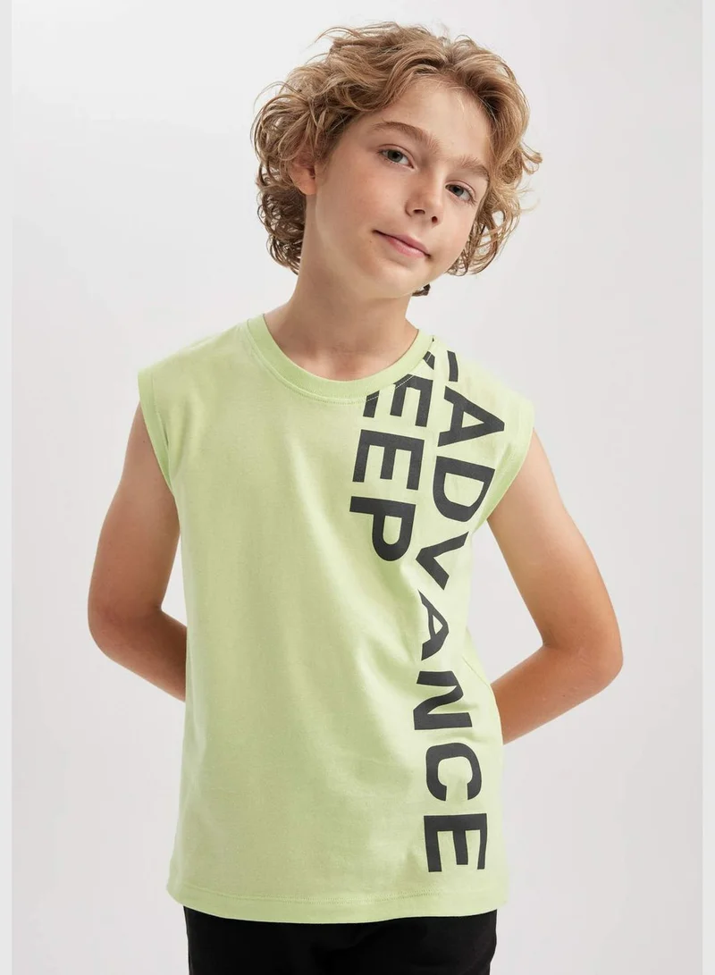 DeFacto Boy Oversize Fit Crew Neck Sleeveless Knitted Athlete