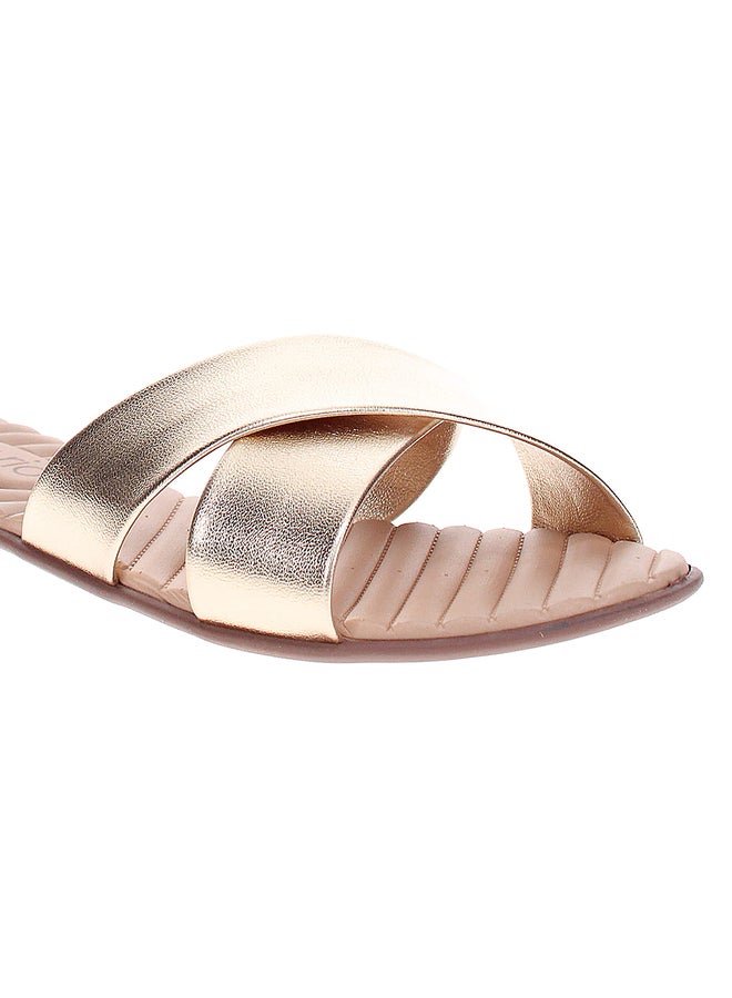 Beira Rio Double Strap Flat Sandals with Buckle - Image 4